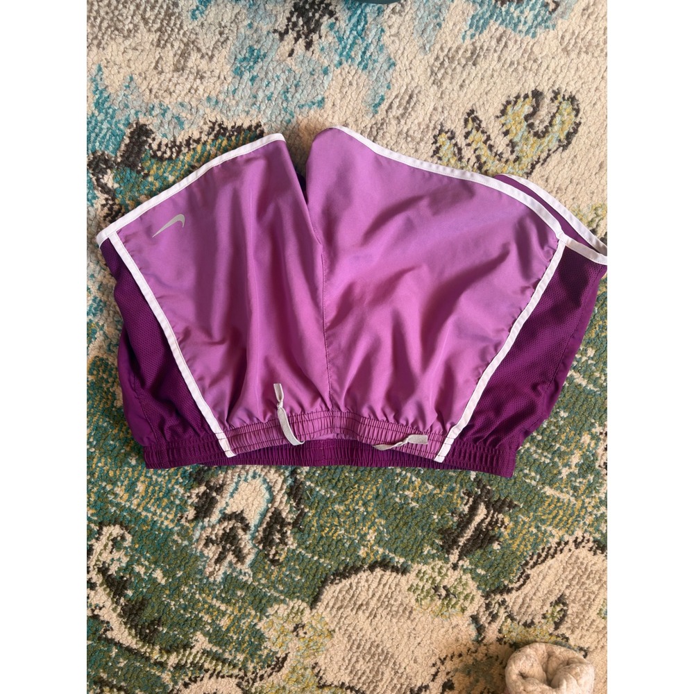 Nike Dri-FIT Womens Running Shorts Purple Mesh Inset Athletic Gym Shorts Size M - Picture 3 of 4